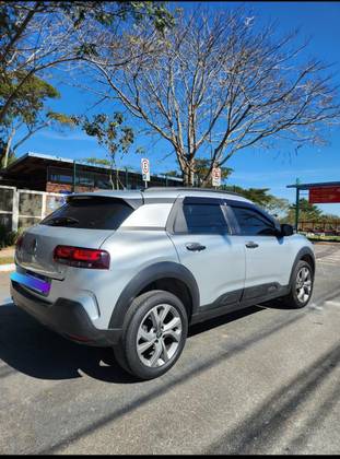 CITROËN C4 CACTUS 1.6 VTI 120 FLEX FEEL EAT6 CITROËN C4 CACTUS 1.6 VTI 120 FLEX FEEL EAT6